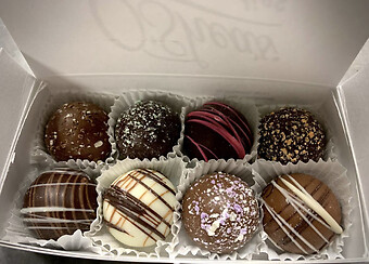 8 premium truffles