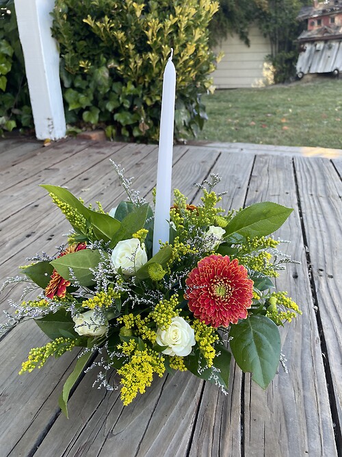 Simple center piece